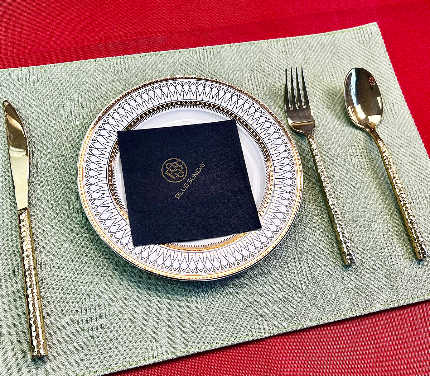 High-quality Black Napkins with Hot Stamping for bars,restaurant High-quality Black Napkins with Hot Stamping for bars,restaurant