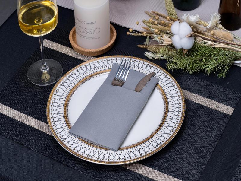 Cum să alegi șervețelele Airlaid colorate de unică folosință potrivite pentru petrecerea ta?