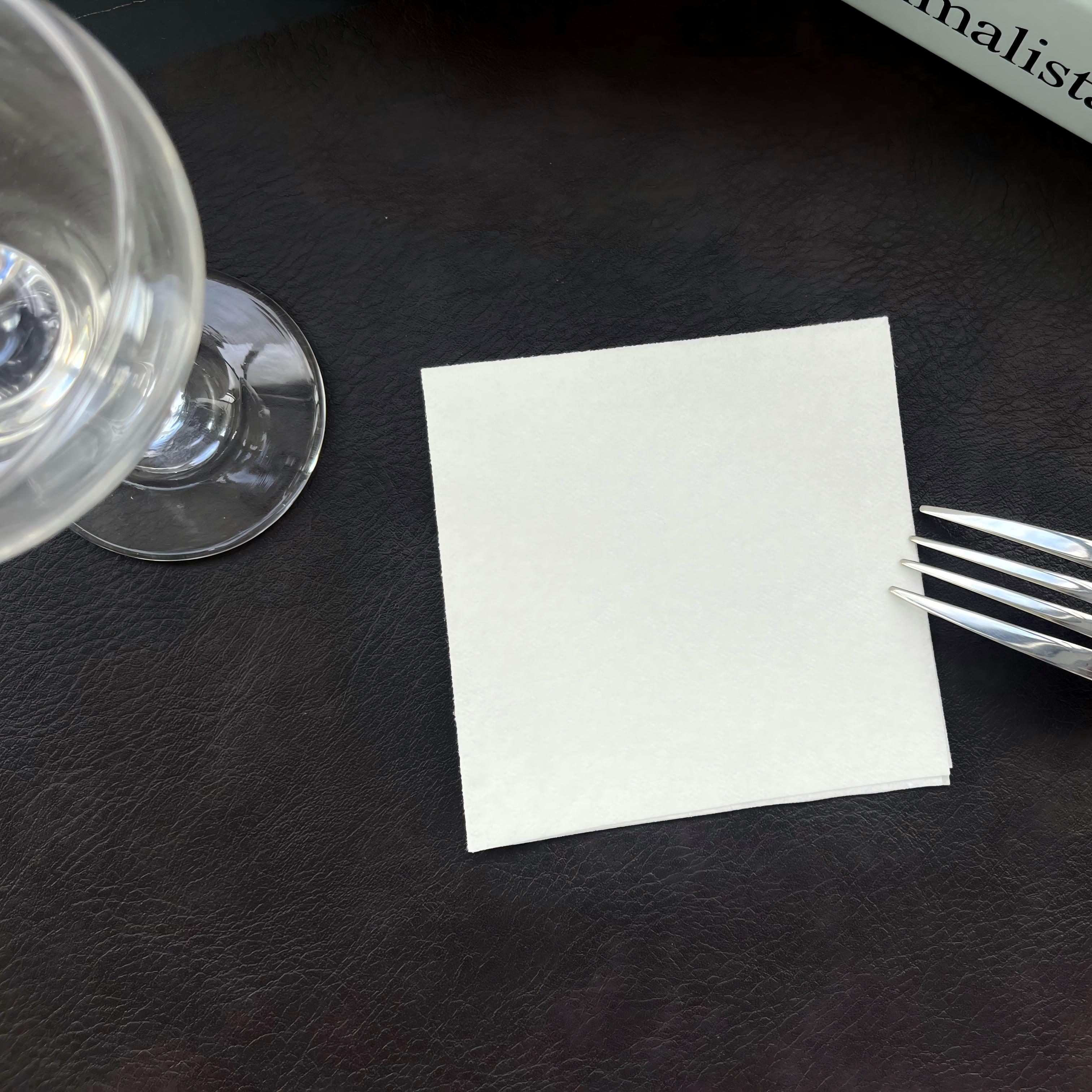 Șervețel Airlaid pătrat simplu pentru cocktail 20*20 Șervețel Airlaid pătrat simplu pentru cocktail 20*20